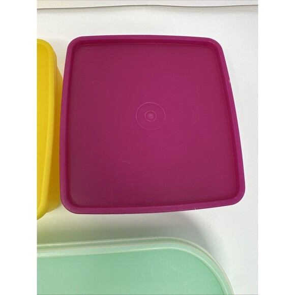 7x Vintage Tupperware Snack Set - 2 square away keeper 4 cups orange red yellow - Picture 5 of 15